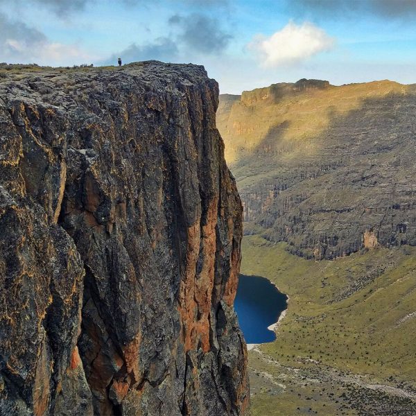 6 Days Mt Kenya Climbing: Sirimon – Down Chogoria Route